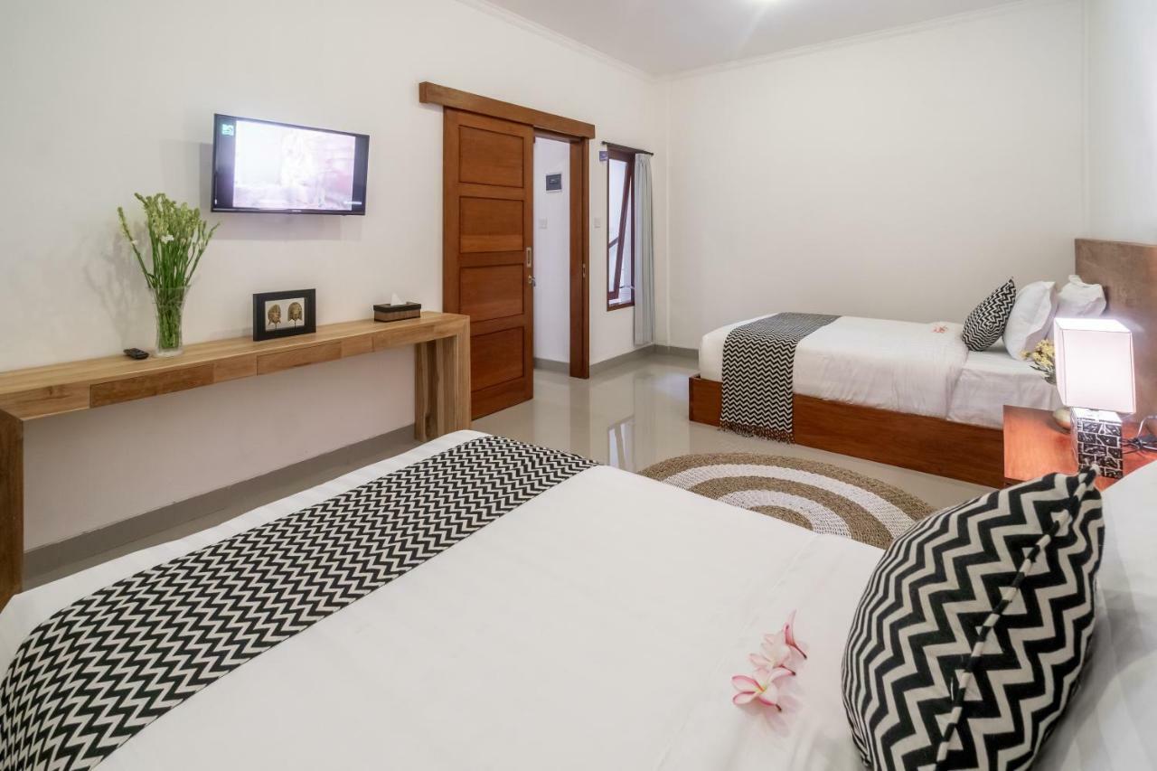 Puri Uma Ratu By Rpm Hotel Seminyak  Exterior photo
